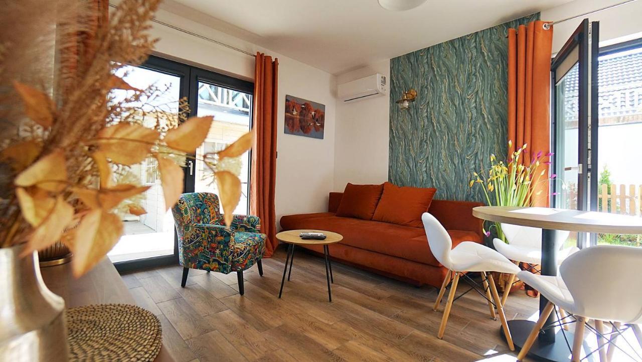 Vila Nadmorska Osada Oslonino Exteriér fotografie
