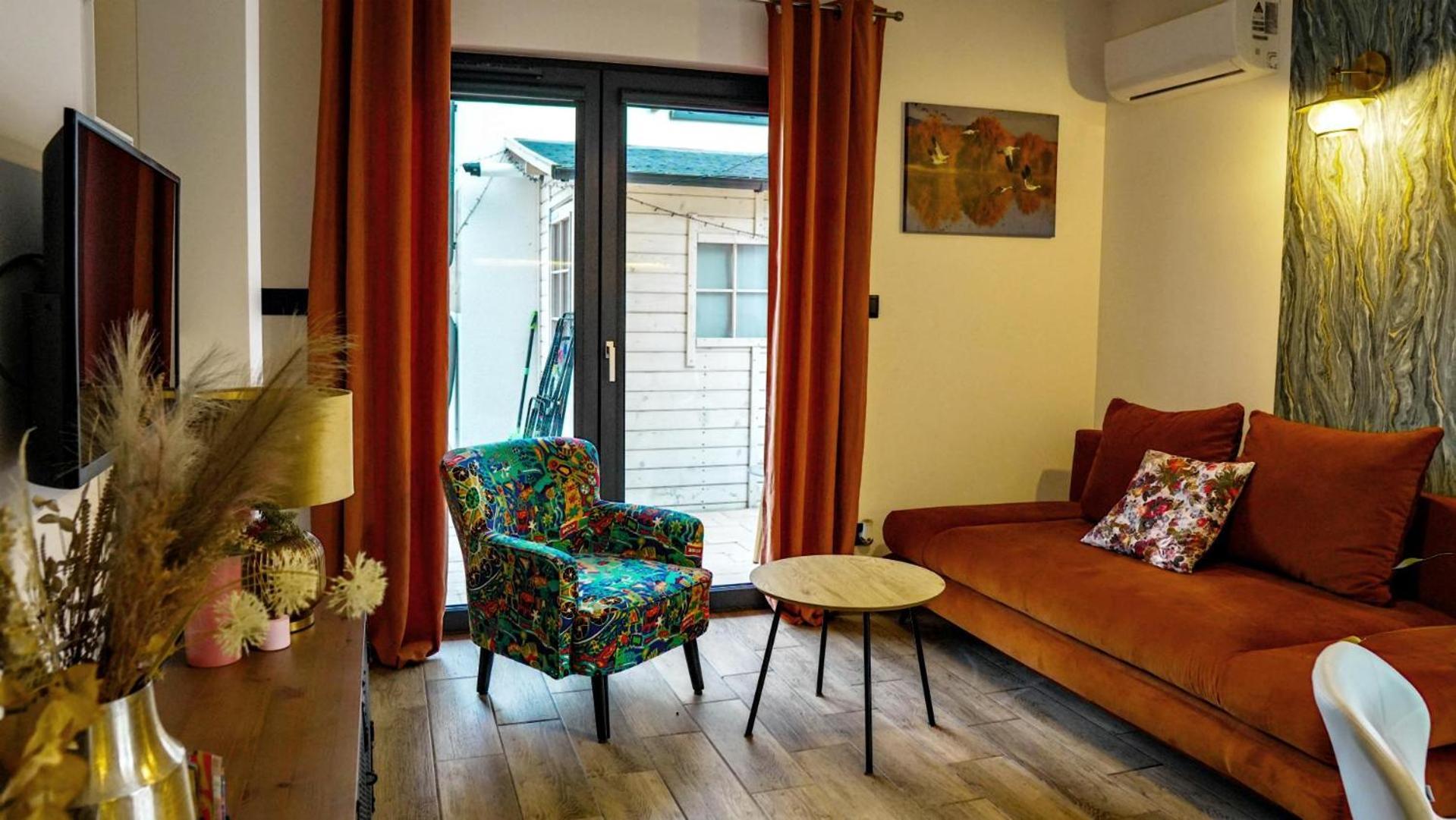 Vila Nadmorska Osada Oslonino Exteriér fotografie